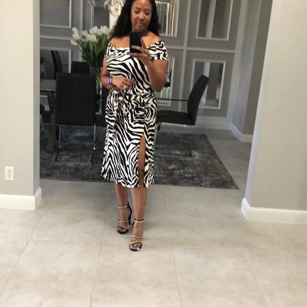 White House Black Market two piece skirt set